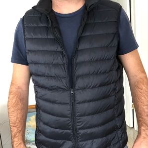 Uniqlo Ultra Down ZIP up vest